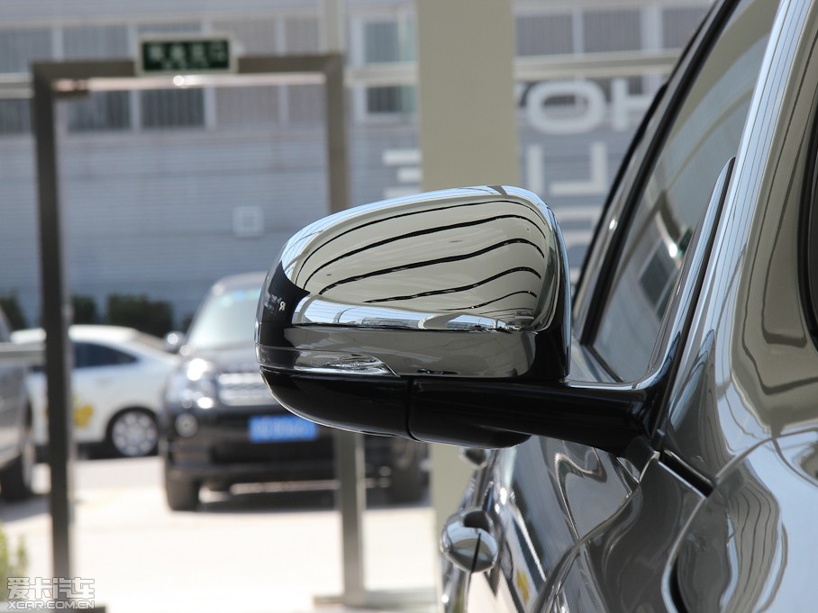 2013ݱXJ L 3.0T V6 SC(q)Ş̄(w)