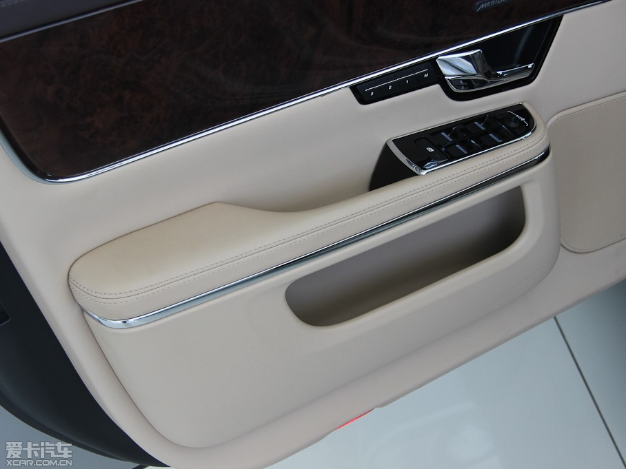 2013ݱXJ L 3.0T V6 SCŞ̄հ