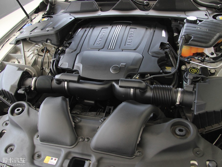 2013ݱXJ L 3.0T V6 SCŞ̄հ