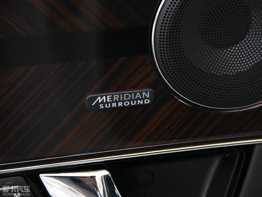 2013ݱXJ L 5.0T V8 SCp儓(chung) 4