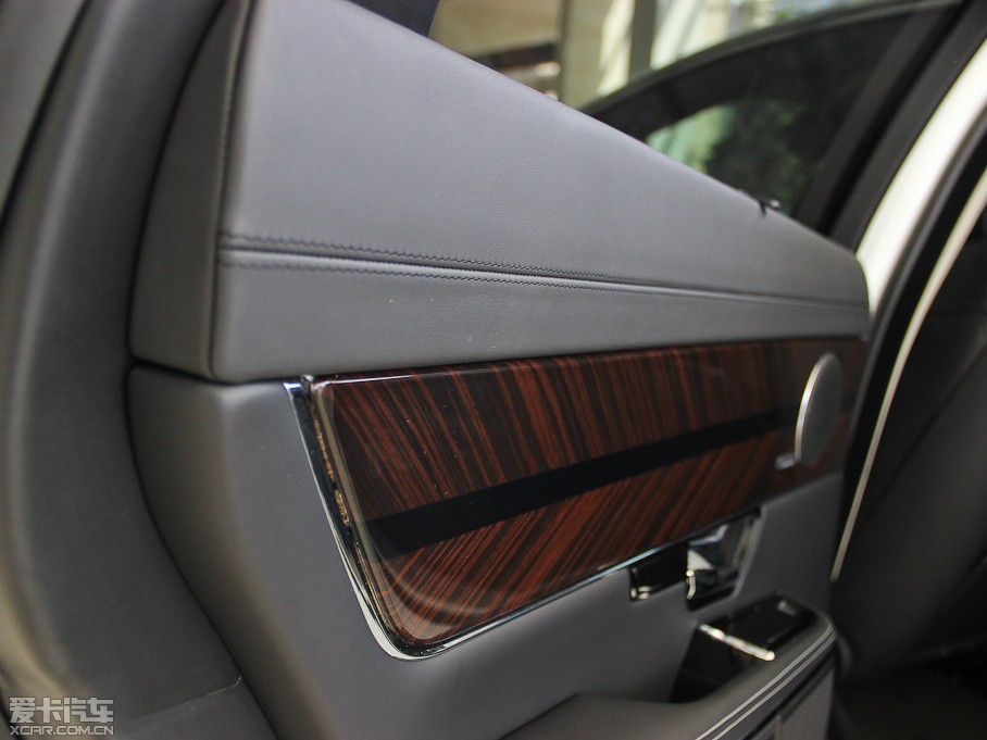 2013ݱXJ L 5.0T V8 SCp儓 4