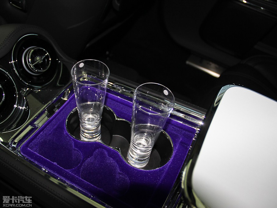 2013ݱXJ L 5.0T V8 SCp儓 4