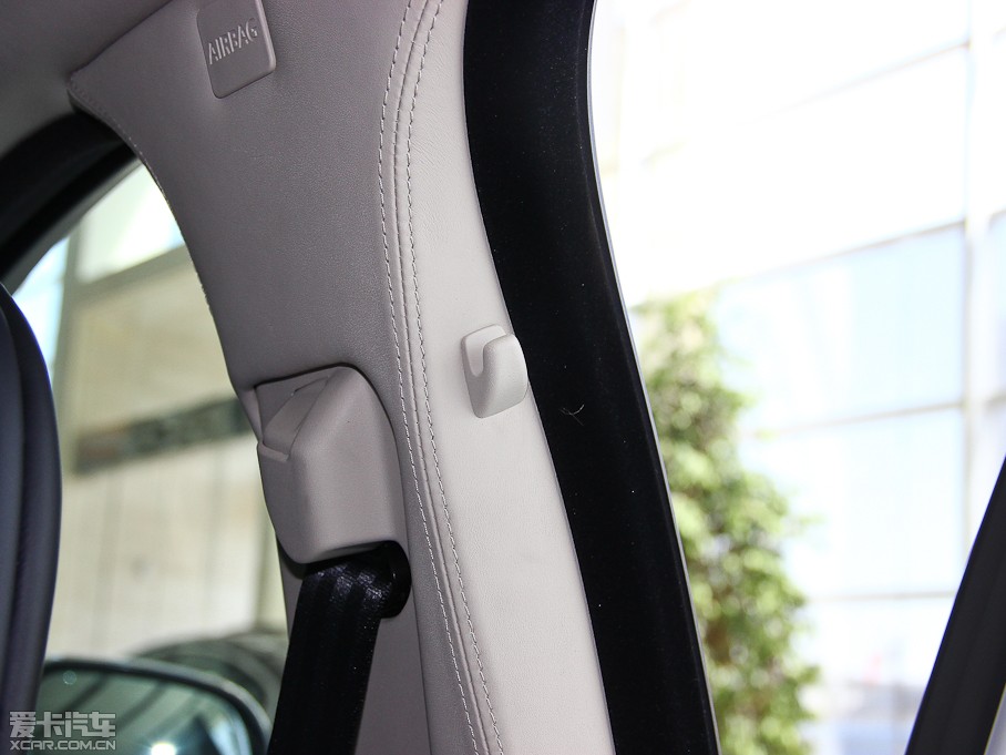 2013ݱXJ L 5.0T V8 SCp儓(chung) 4