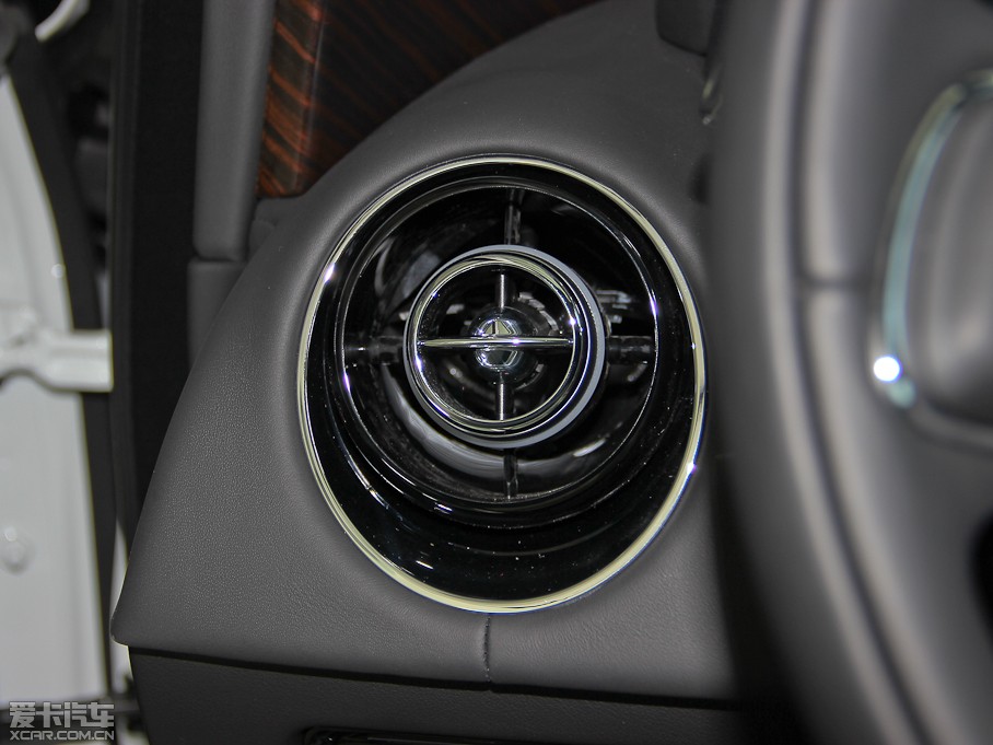 2013ݱXJ L 5.0T V8 SCp儓 4