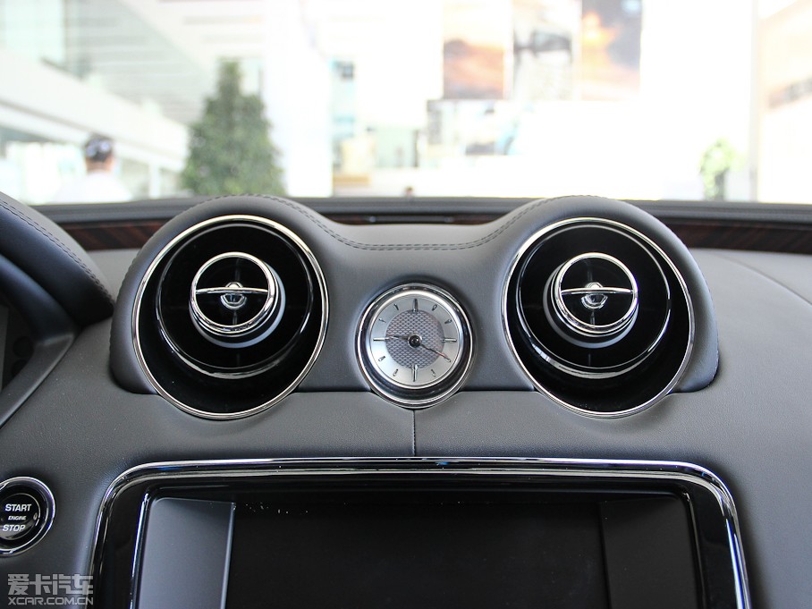 2013ݱXJ L 5.0T V8 SCp儓 4