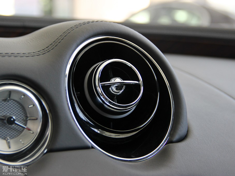 2013ݱXJ L 5.0T V8 SCp儓(chung) 4