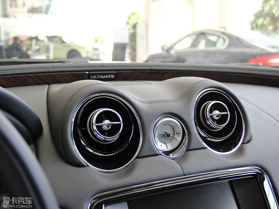 2013ݱXJ L 5.0T V8 SCp儓 4