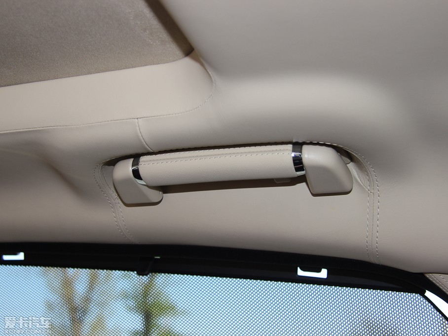 2013ݱXJ L 5.0T V8 SCp儓(chung) 5