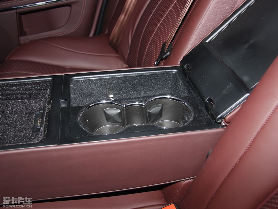 2013ݱXJ L 5.0T V8 SCp儓(chung) 5