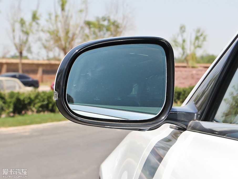 2013ݱXJ L 3.0T V6 SCŞ̄հ