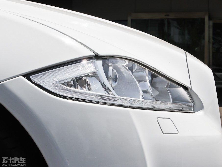 2013ݱXJ L 3.0T V6 SCŞ̄(w)