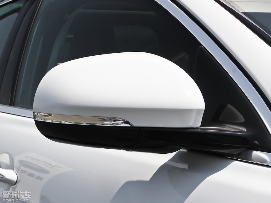 2013ݱXJ L 3.0T V6 SCŞ̄(w)