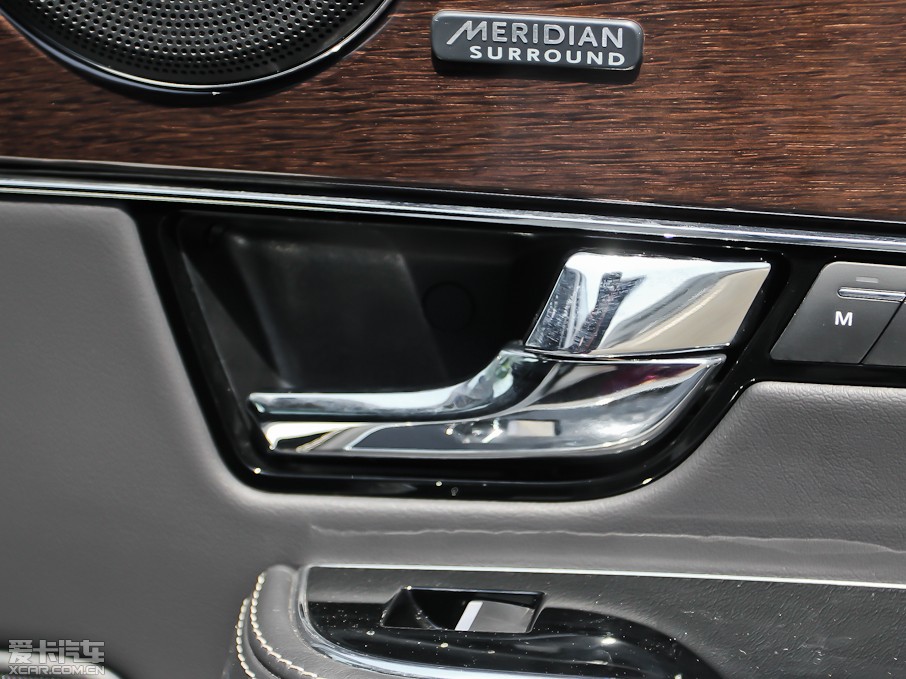 2013ݱXJ L 3.0T V6 SCŞ̄(w)