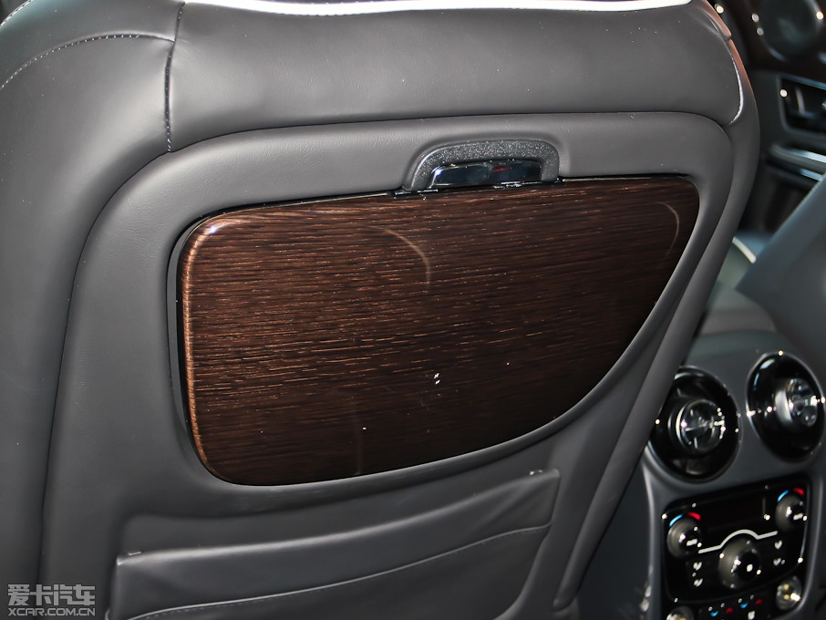 2013ݱXJ L 3.0T V6 SCŞ̄(w)