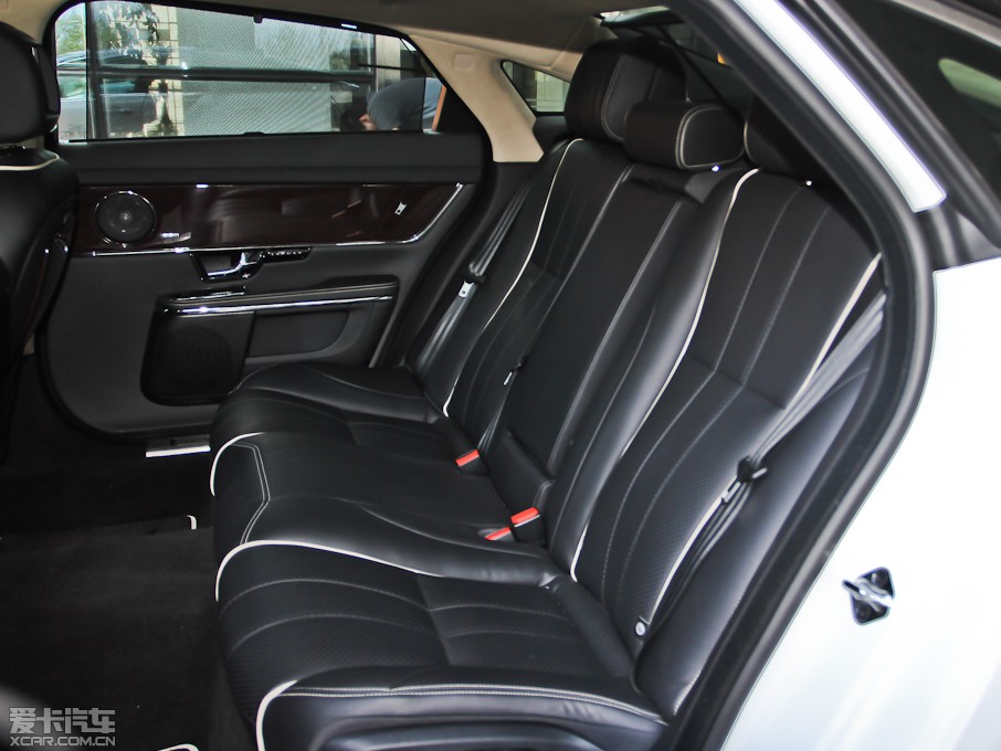 2013ݱXJ L 3.0T V6 SCŞ̄հ