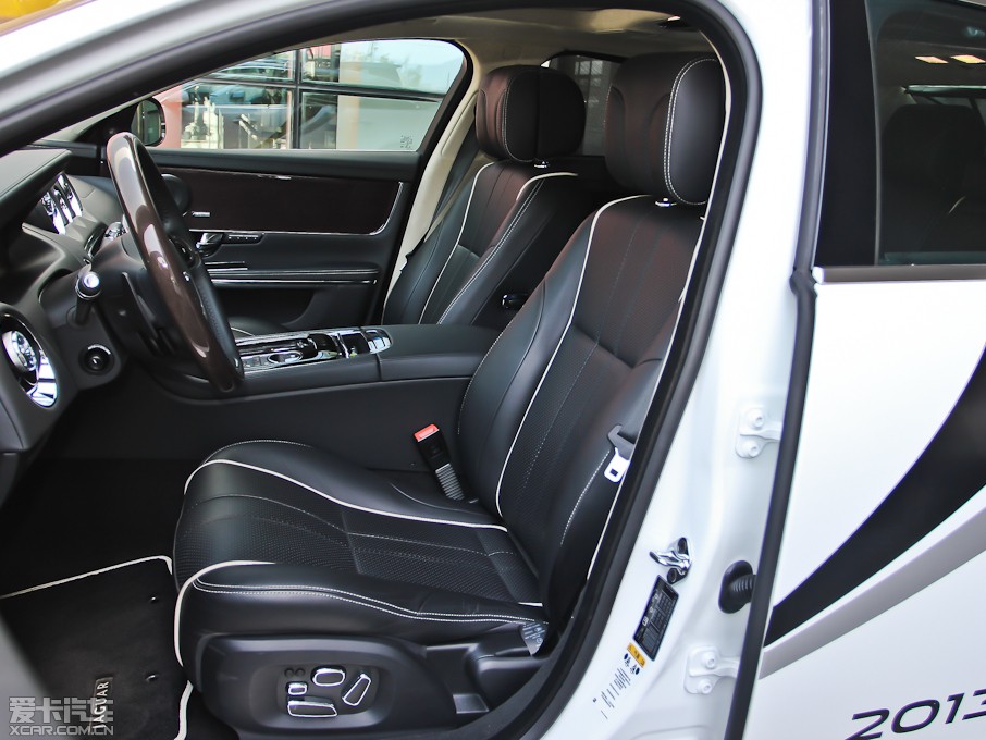 2013ݱXJ L 3.0T V6 SCŞ̄հ