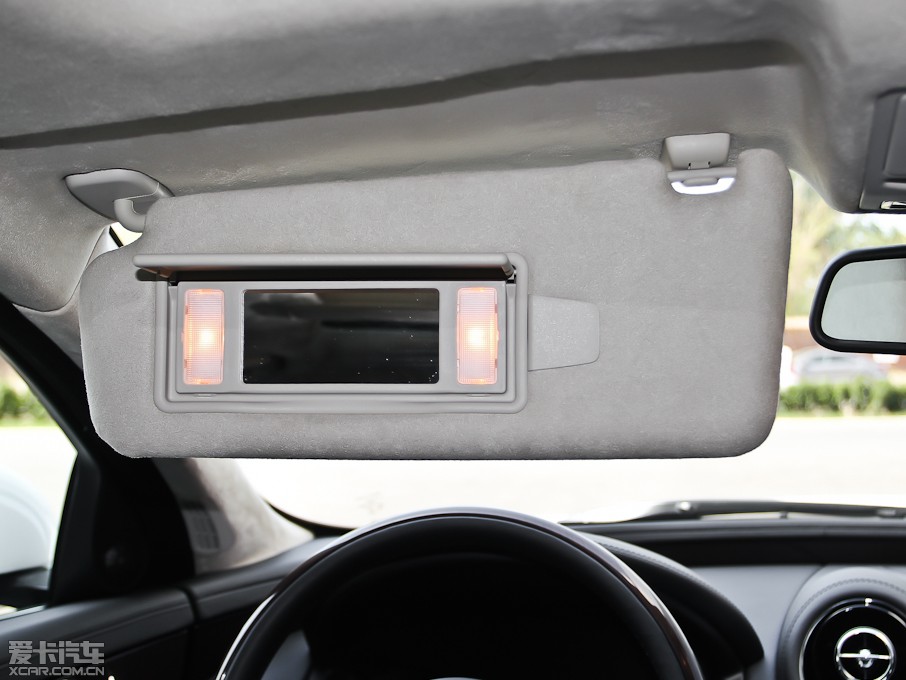 2013ݱXJ L 3.0T V6 SCŞ̄հ