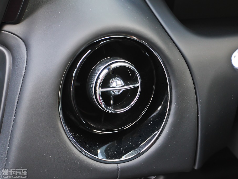 2013ݱXJ L 3.0T V6 SCŞ̄հ