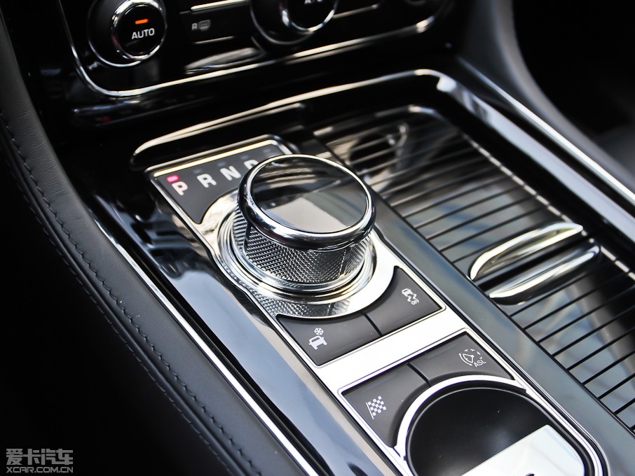 2013ݱXJ L 3.0T V6 SCŞ̄հ