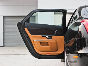 2013L 3.0T V6 SCŞ̄հ g