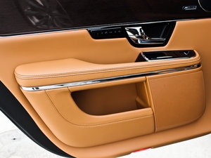 2013L 3.0T V6 SCŞ̄հ g