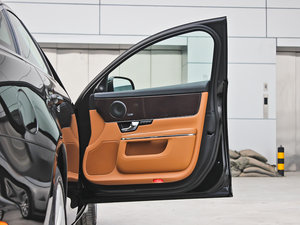 2013L 3.0T V6 SCŞ̄հ g