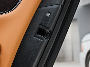 2013L 3.0T V6 SCŞ̄(w) g