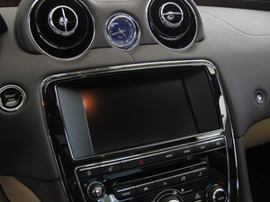 2013L 3.0T V6 SCŞ̄հ п؅^