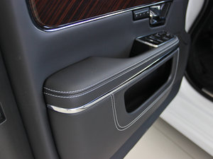 2013L 5.0T V8 SCp儓 4 g