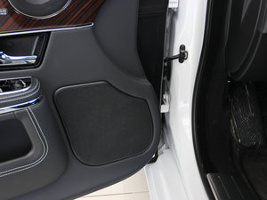 2013L 5.0T V8 SCp儓(chung) 4 g