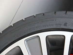 2013L 5.0T V8 SCp儓 4 ^