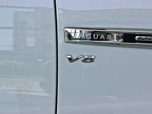 2013L 5.0T V8 SCp儓 4 ^