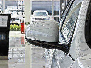 2013L 5.0T V8 SCp儓 4 ^