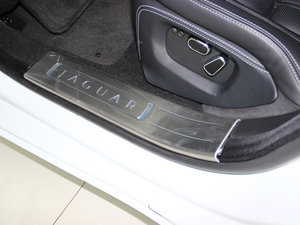 2013L 5.0T V8 SCp儓 4 g