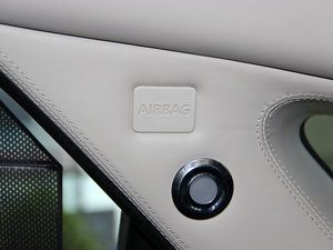 2013L 5.0T V8 SCp儓 4 g