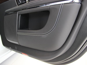 2013L 5.0T V8 SCp儓 4 g