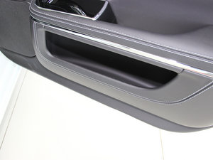 2013L 5.0T V8 SCp儓 4 g