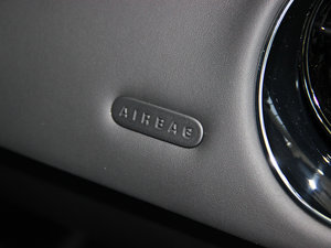 2013L 5.0T V8 SCp儓(chung) 4 