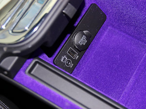 2013L 5.0T V8 SCp儓(chung) 4 п؅^(q)