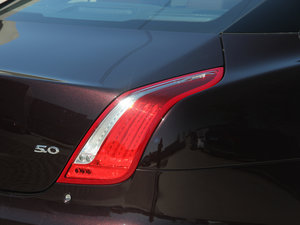 2013L 5.0T V8 SCp儓 5 ^