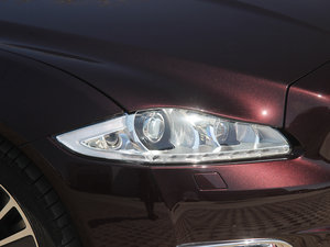 2013L 5.0T V8 SCp儓 5 ^