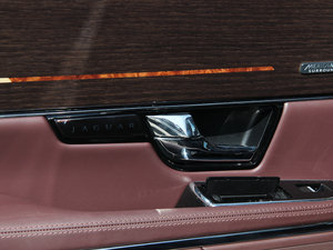 2013L 5.0T V8 SCp儓 5 g