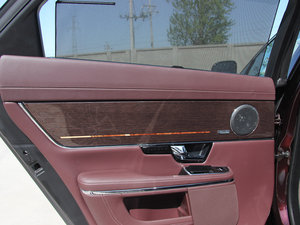 2013L 5.0T V8 SCp儓 5 g