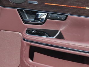 2013L 5.0T V8 SCp儓 5 g