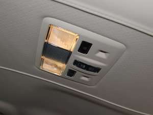 2013L 5.0T V8 SCp儓(chung) 5 g