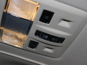 2013L 5.0T V8 SCp儓(chung) 5 g