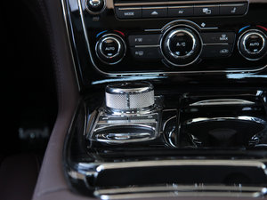 2013L 5.0T V8 SCp儓 5 п؅^