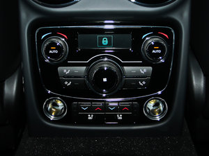 2013L 3.0T V6 SCŞ̄հ п؅^