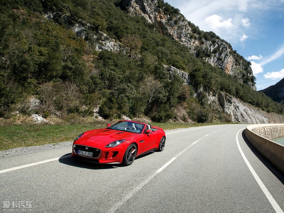 2013ݱF-TYPE 5.0T V8 S