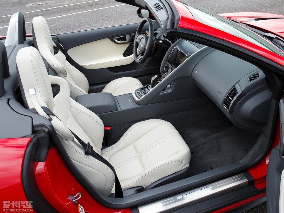 2013ݱF-TYPE 5.0T V8 S